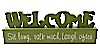 FREE-STANDING WELCOME WOODEN PLAQUE IN GREEN
