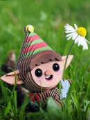 Eugy Cute Little Elf With Gift 3D Cardboard Model Kit Christmas Puzzle - #82