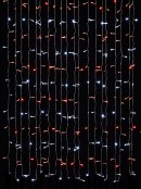 400 Red & Cool White Concave Bulb LED Christmas Curtain Light String - 2.5m