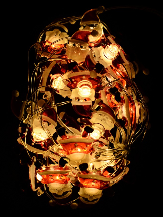 20 Warm White LED Santa's 2m String Fairy Battery Light