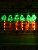 6x 61cm Green Trees On Red & White Stripe Path Light Set - Solar Or Electric