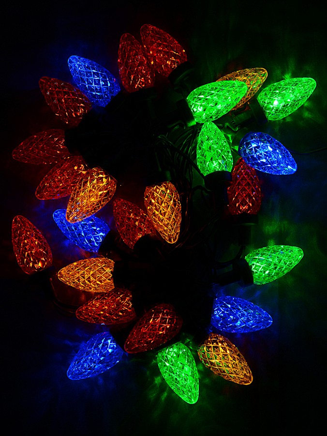 25 Multi Colour LED Pinecones 3.6m String Fairy Battery Light