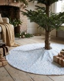 1m White Plush Faux Suede & Iridescent Sequin Christmas Tree Skirt