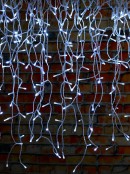 1660 Cool White LED Icicle String Lights 8 Function With Timer | 50m