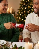 50x Town Scene With Santa Pattern Christmas Bon Bons (Crackers) | 30cm