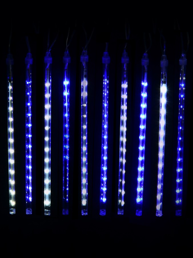 10x Meteor Shower Tube Icicle Lights 240 Snowing Blue & Cool White LED | 2.7m