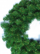 Balsam Pine Needle Christmas Wreath With 200 Tips - 58cm