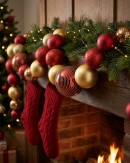1.8m Red & Gold Glitter Detailed Large Display Bauble Swag Garland