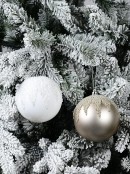 White & Champagne Christmas Baubles With Beads In Icicle Pattern - 2 x 10cm