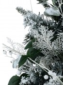 Frosty Winter Potted Foliage Bouquet Christmas Tree With 70 Tips - 66cm