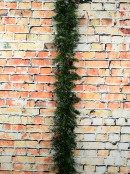2.7m Green Pine Needle Garland With Pine Cones & 180 Silver Glitter Tips