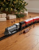 North Pole Express Christmas Train Set | 29 Piece G Gauge Set With Headlight
