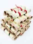 Cream With Red, Gold & Green Christmas Stars Cracker Bon Bons - 50 x 26cm