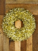 48cm Metallic Gold Christmas Wreath Tinsel Plaque