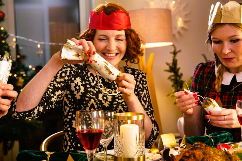 Bon Bons Christmas Crackers Guide