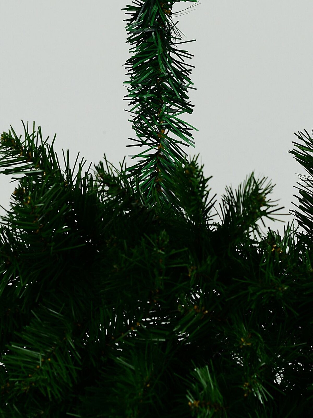 10x Green Reusable Pine Garland & Tree Twist Ties | 30cm — image 2