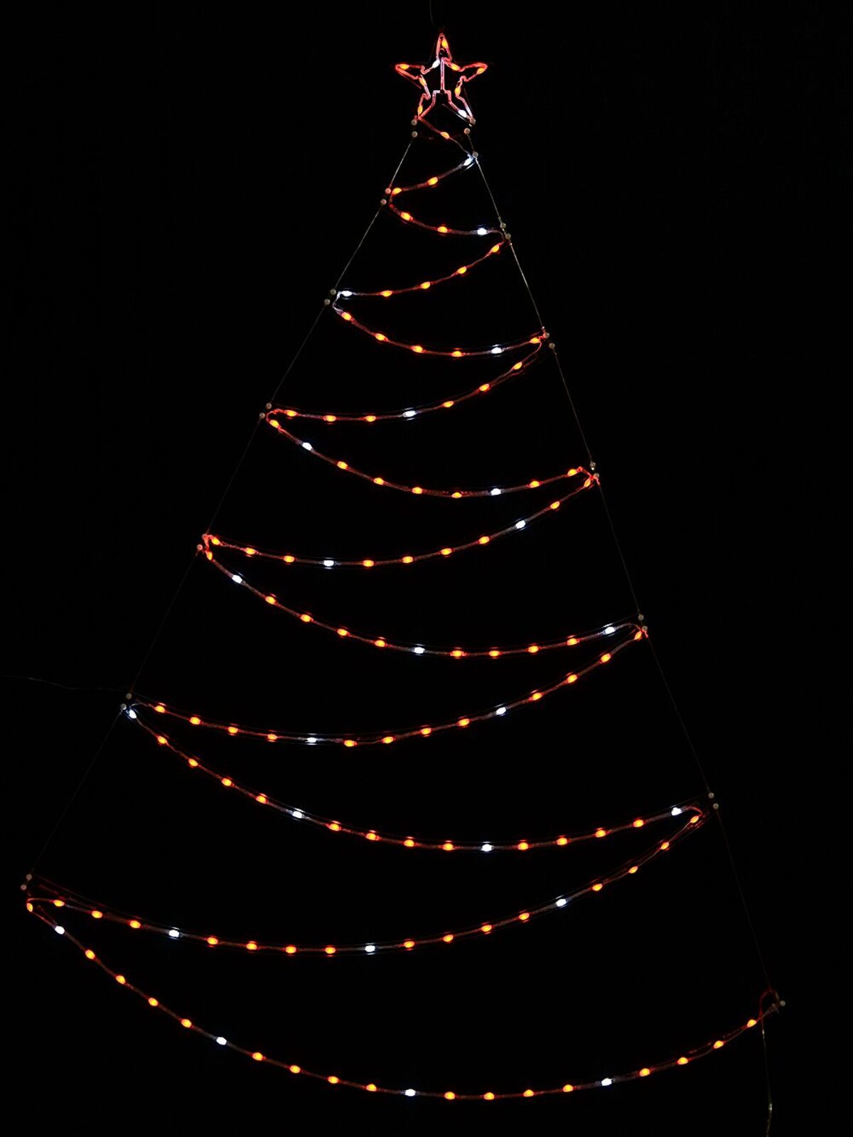 1.4m Wavy Christmas Tree & Star With Digital Rainbow LED Light Display — image 6