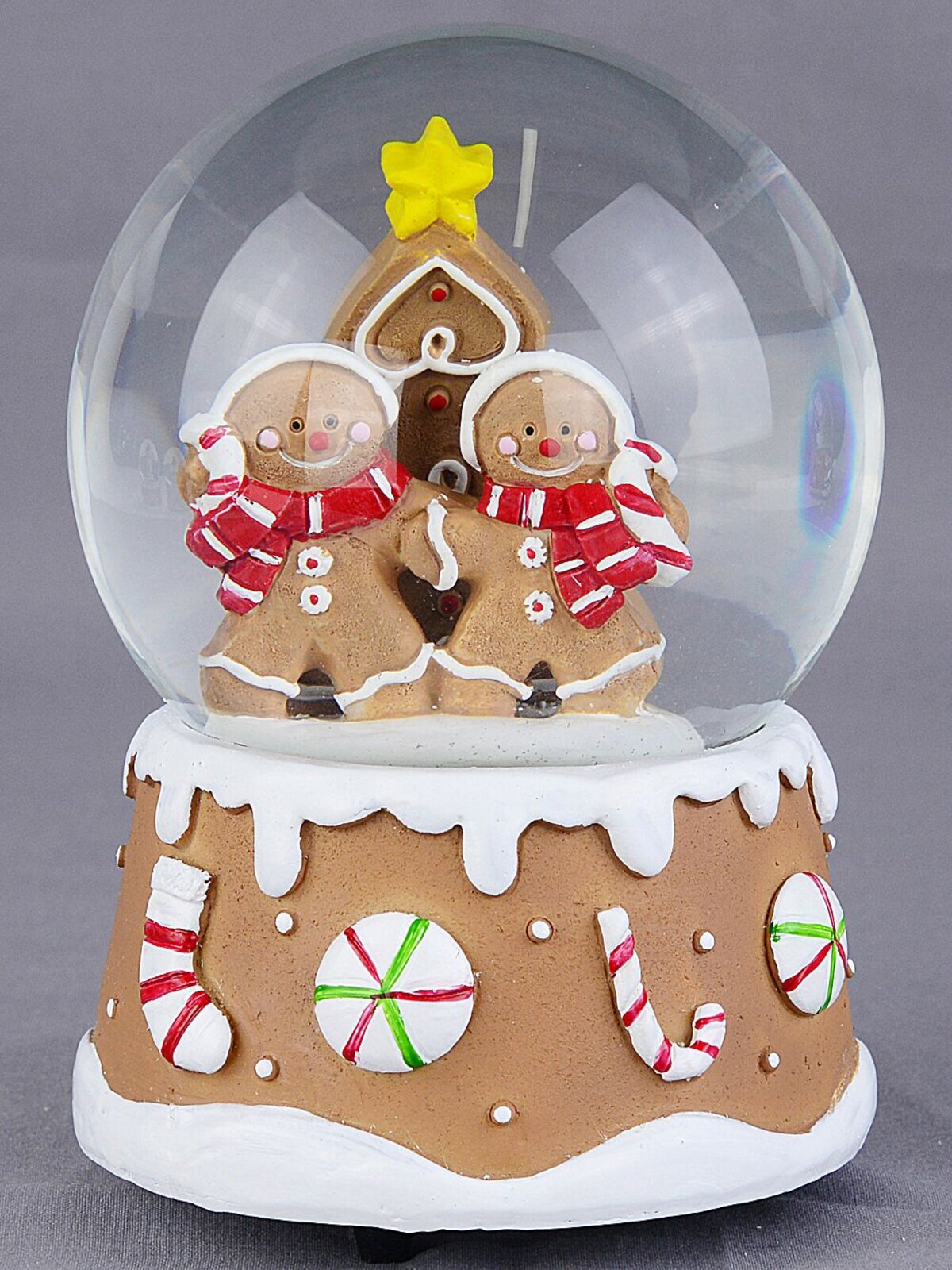 Gingerbread Family Wind Up Musical Christmas Waterball Snow Globe | 10cm — image 4