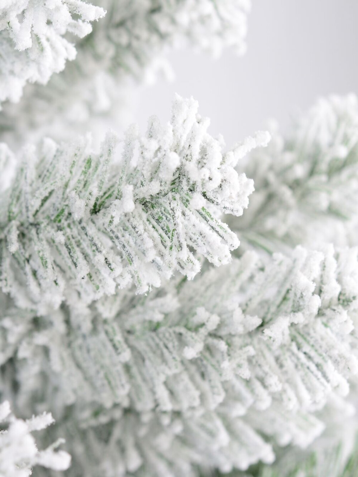 1.8m Dawn White Heavily Flocked Christmas Tree | 598 Tips & Hinged Branches — image 5