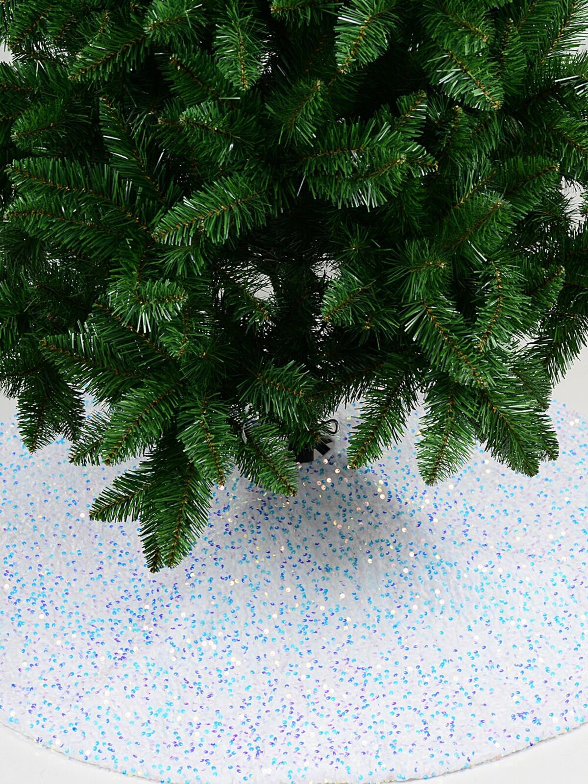 1m White Plush Faux Suede & Iridescent Sequin Christmas Tree Skirt — image 5