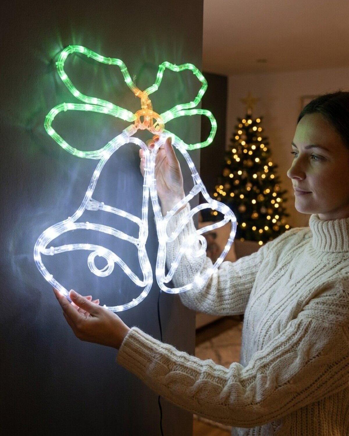 55cm Dynamic Christmas Bells & Holly Outdoor LED Rope Light Display — image 3