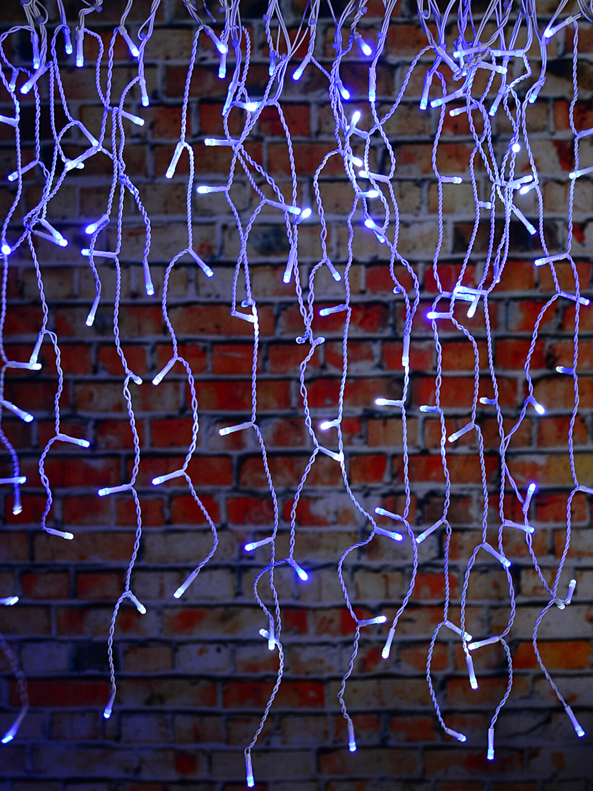 1660 Blue & Cool White LED Icicle String Lights 8 Function With Timer | 50m — image 5