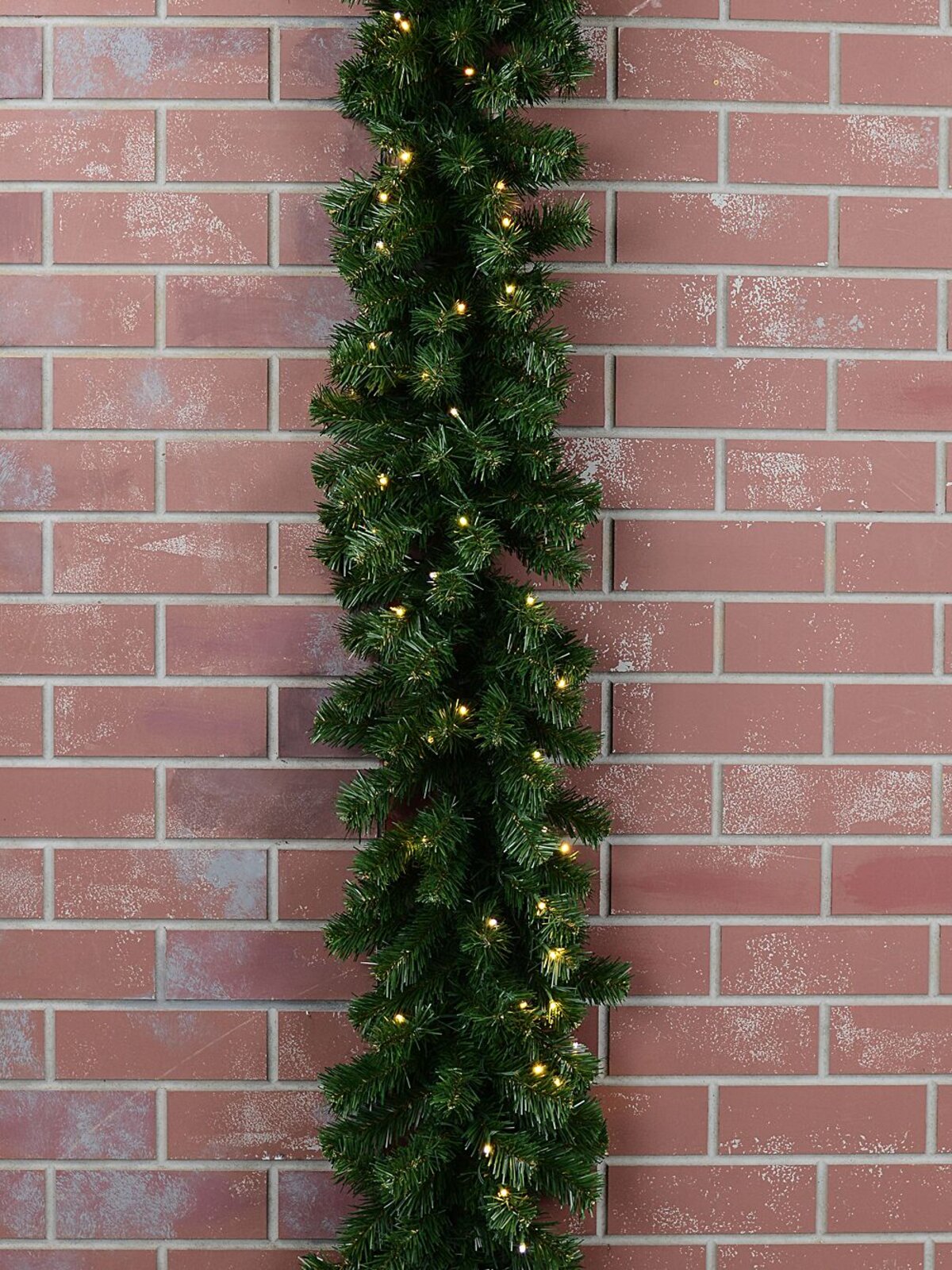 2.7m Dual LED Pre-Lit Balsam Pine Christmas Garland | 240 Tips & 100 Lights — image 7