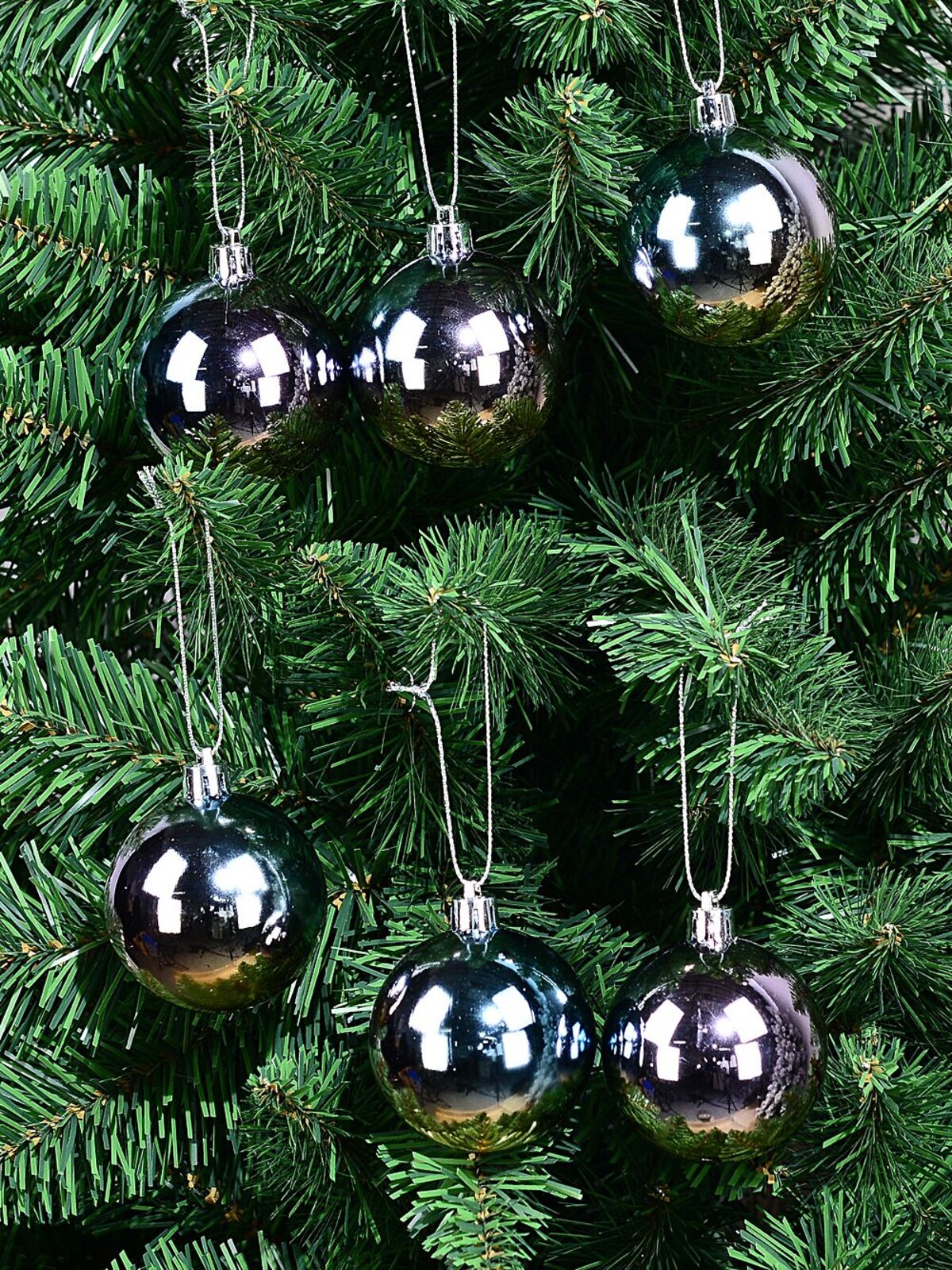 6x Lustrous Holographic Oil-Slick Rainbow Essential Baubles | 60mm — image 2