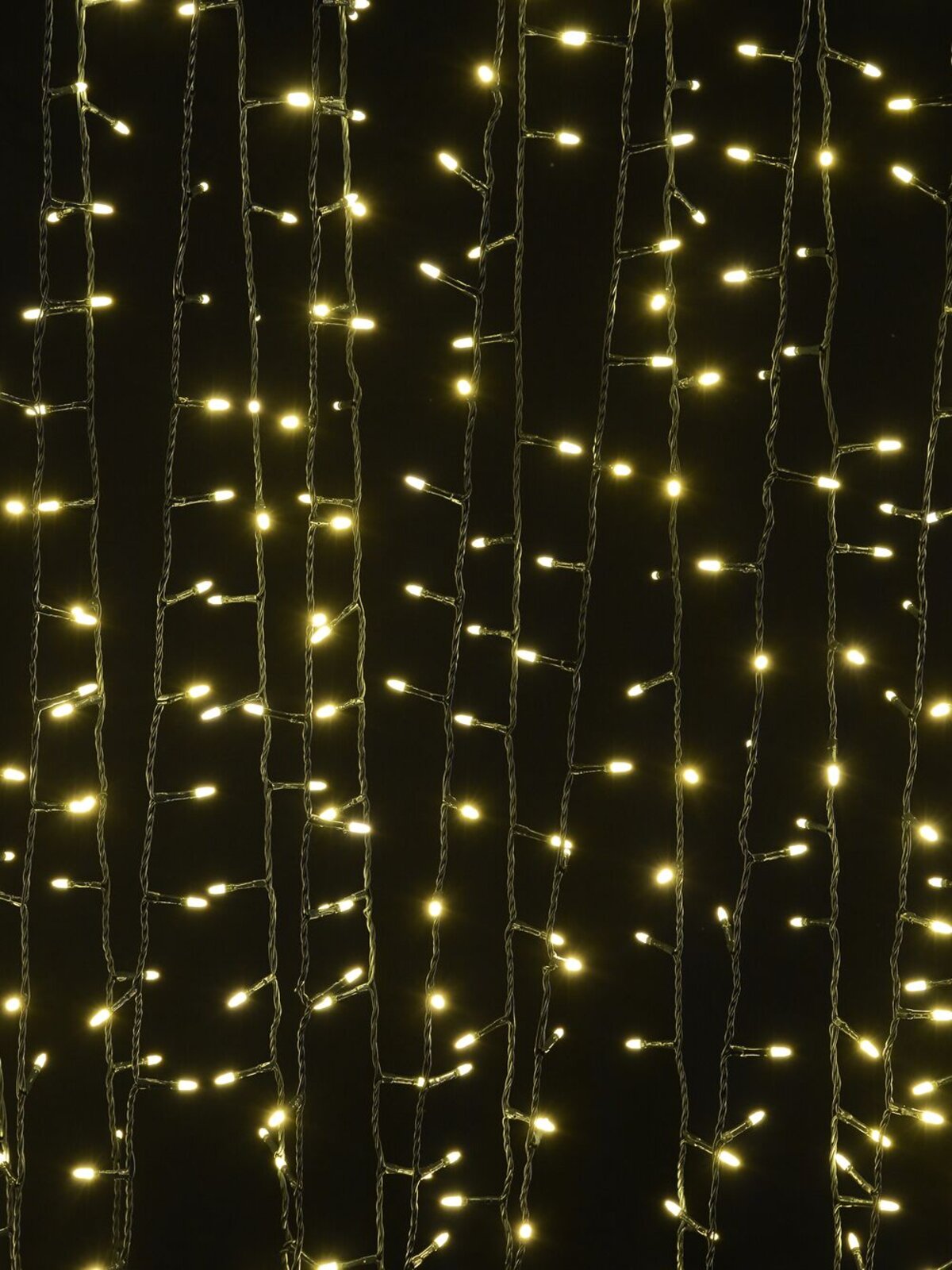 750 Warm White LED Bullet Bulb Christmas Fairy String Lights - 37.5m
