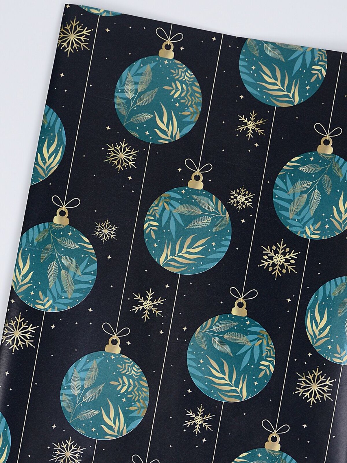 Assorted Christmas Motto & Festive Icon Paper Gift Wrap | 3m x 70cm — image 5