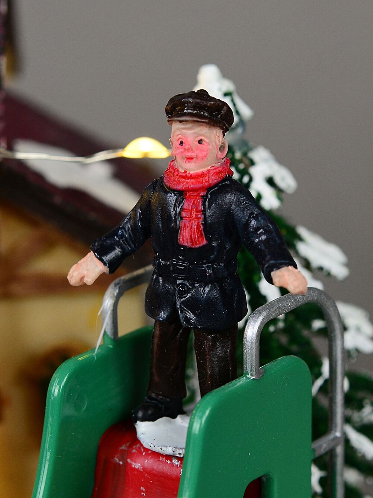 Fun Slide & Merry-Go-Round At Santa's Workshop Christmas Village Scene - 23cm — image 5