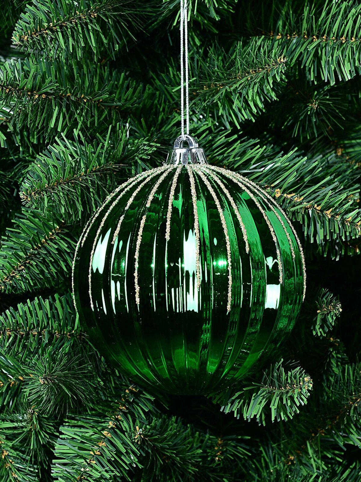 Green Dynamic Grand Pumpkin Ribbed Gold Glitter Bauble | 15cm — image 2