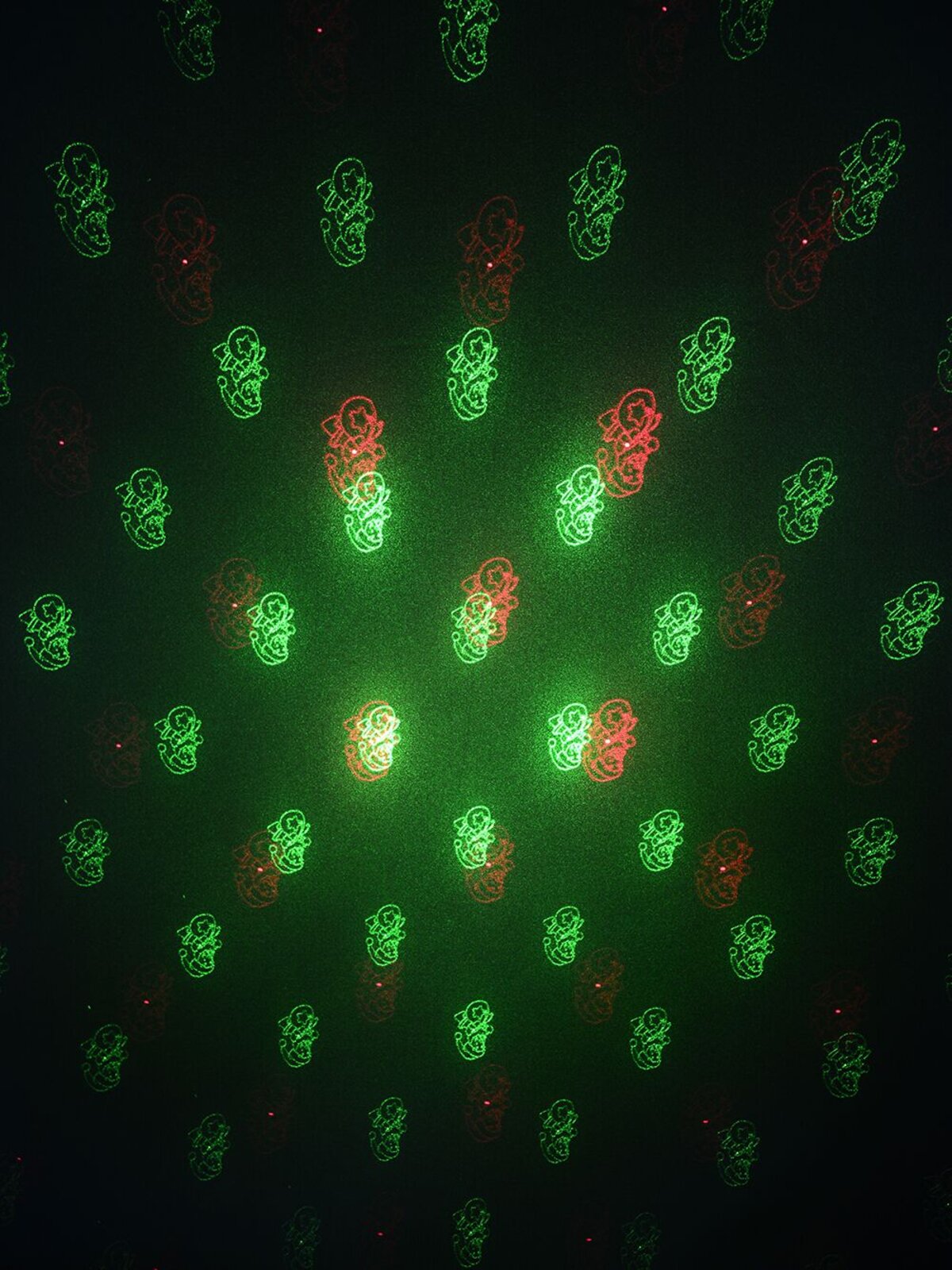 Multi Point Red & Green Christmas Pattern Garden Laser Light - 12m x 12m