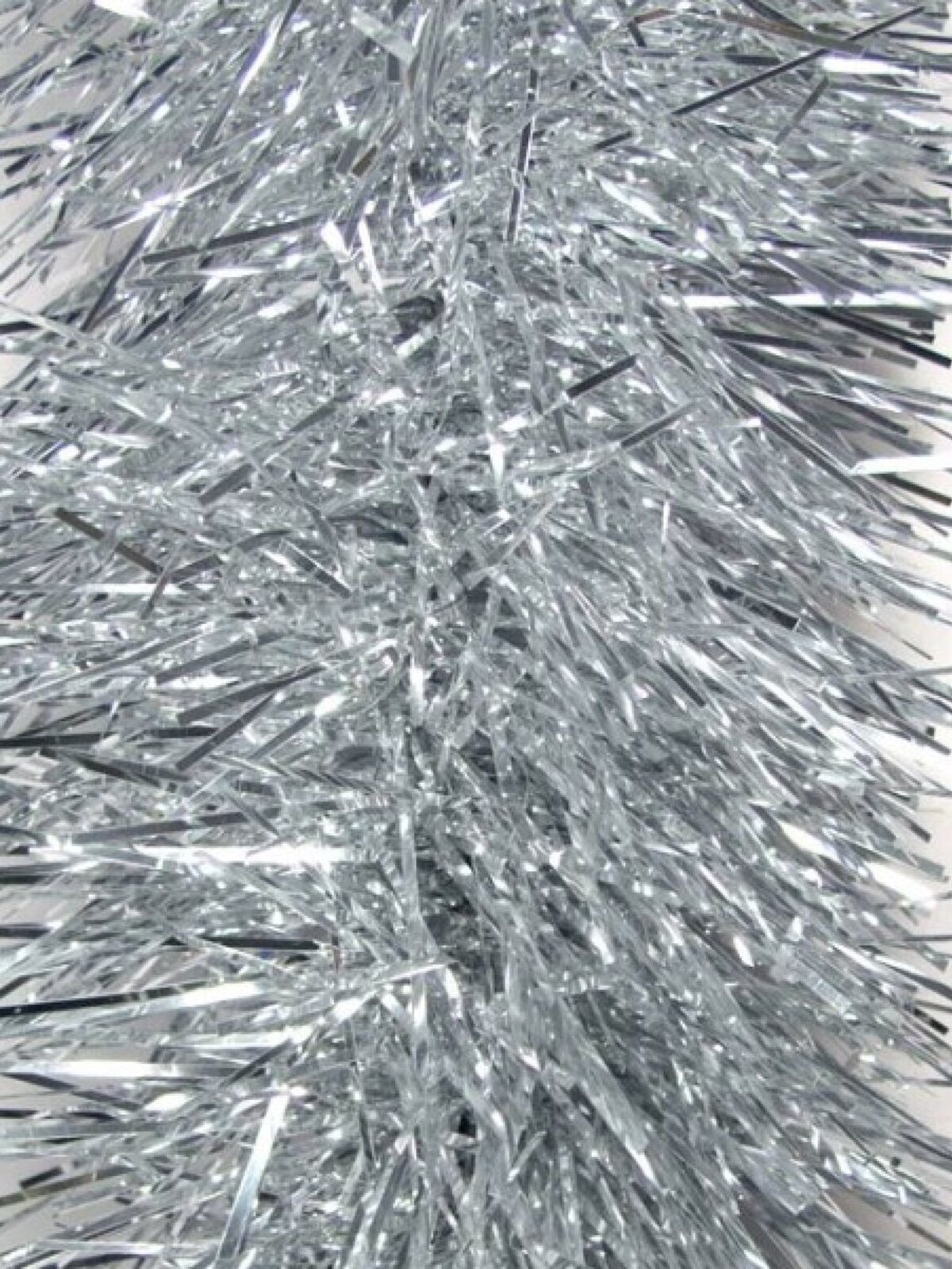 Professional 8ply Silver Metallic Fir Needle Christmas Tinsel Garland | 5m x 15cm — image 4