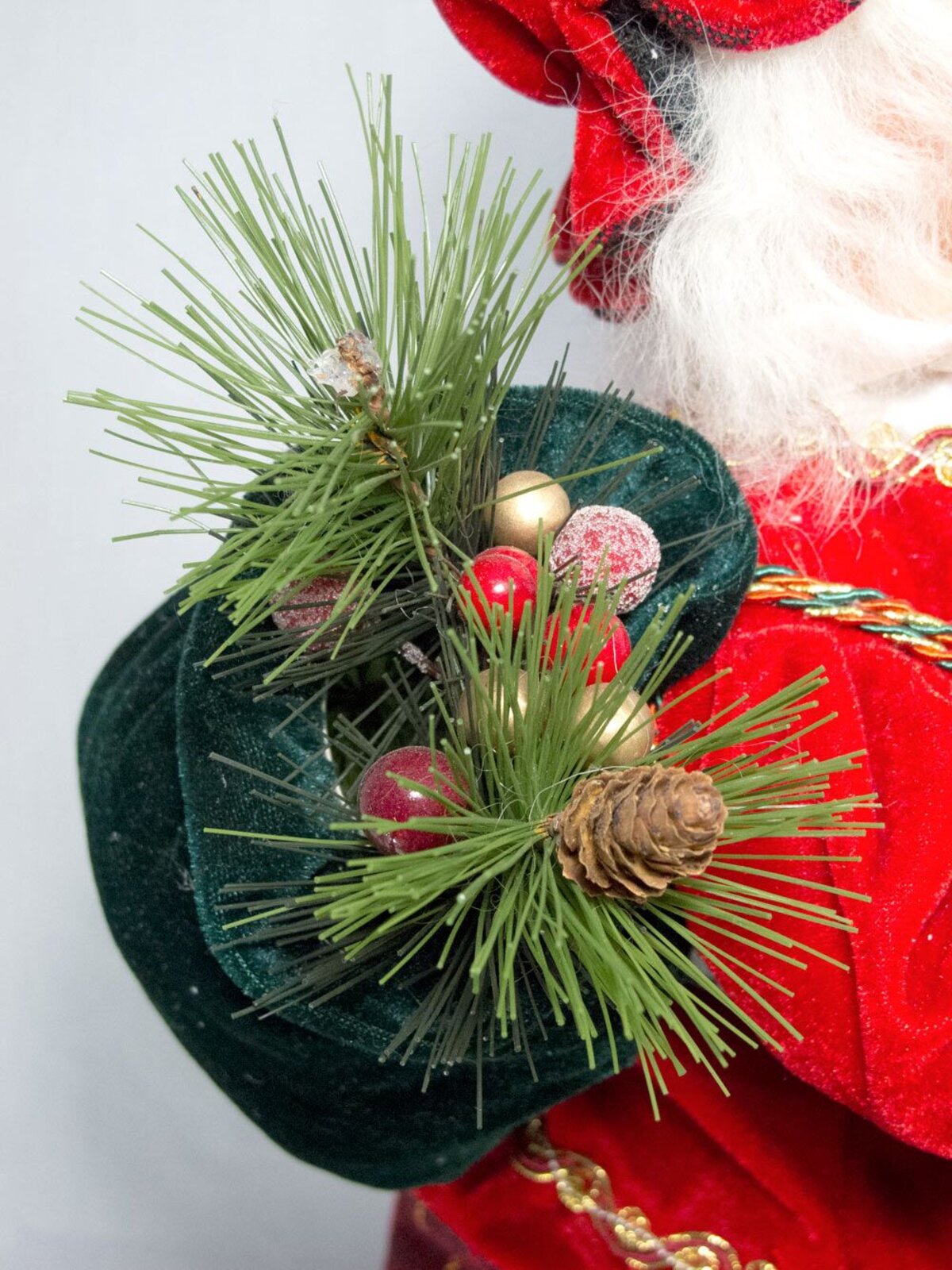 Traditional Mrs. Claus Animation - 46cm — image 6