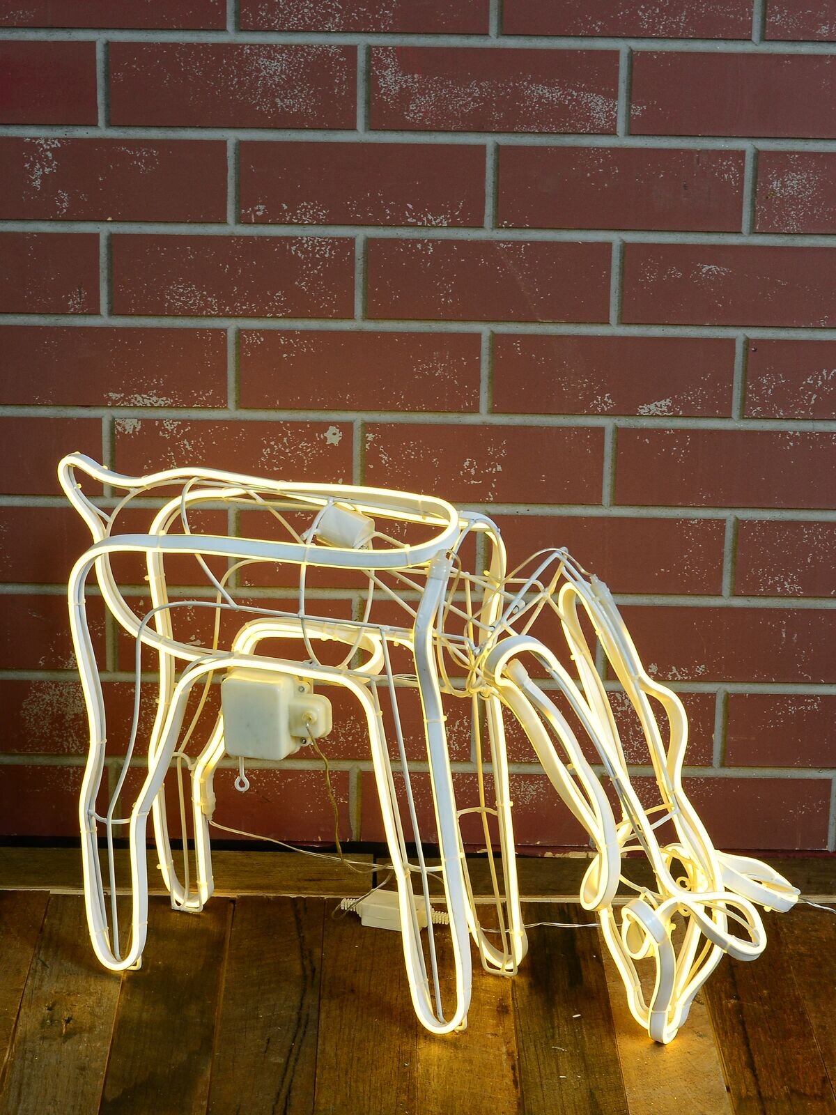 Warm White Animated Grazing Reindeer Neon Christmas Light Display - 77cm — image 4