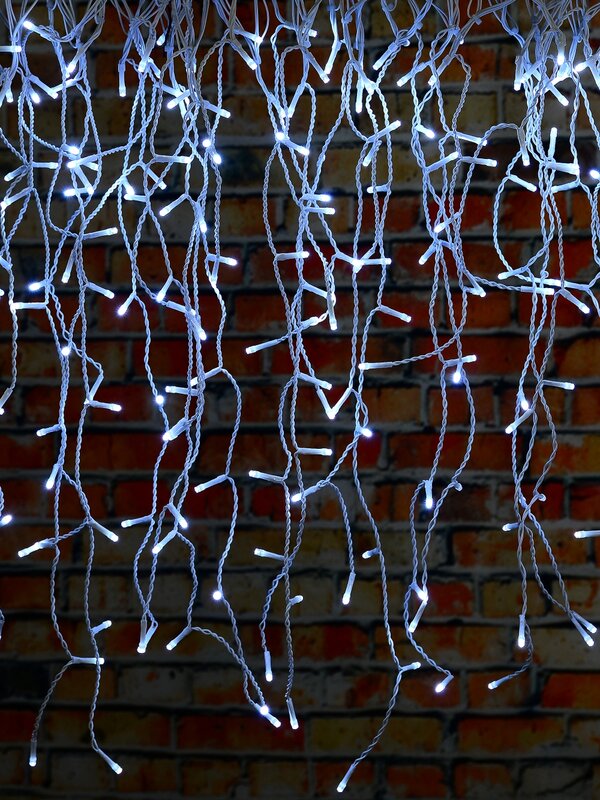 1000 Cool White LED Icicle String Lights 8 Function With Timer | 30m