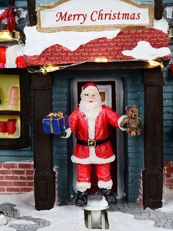 Santa Visiting Family Home With Mum & Kids Christmas Village Scene - 24cm — image 7
