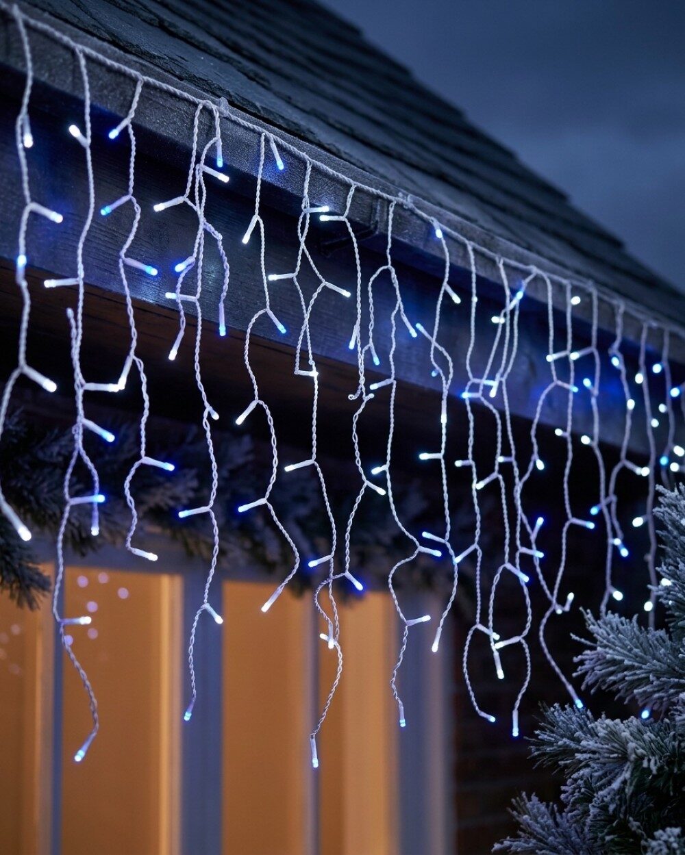 1000 Blue & Cool White LED Icicle String Lights 8 Function With Timer | 30m — image 2