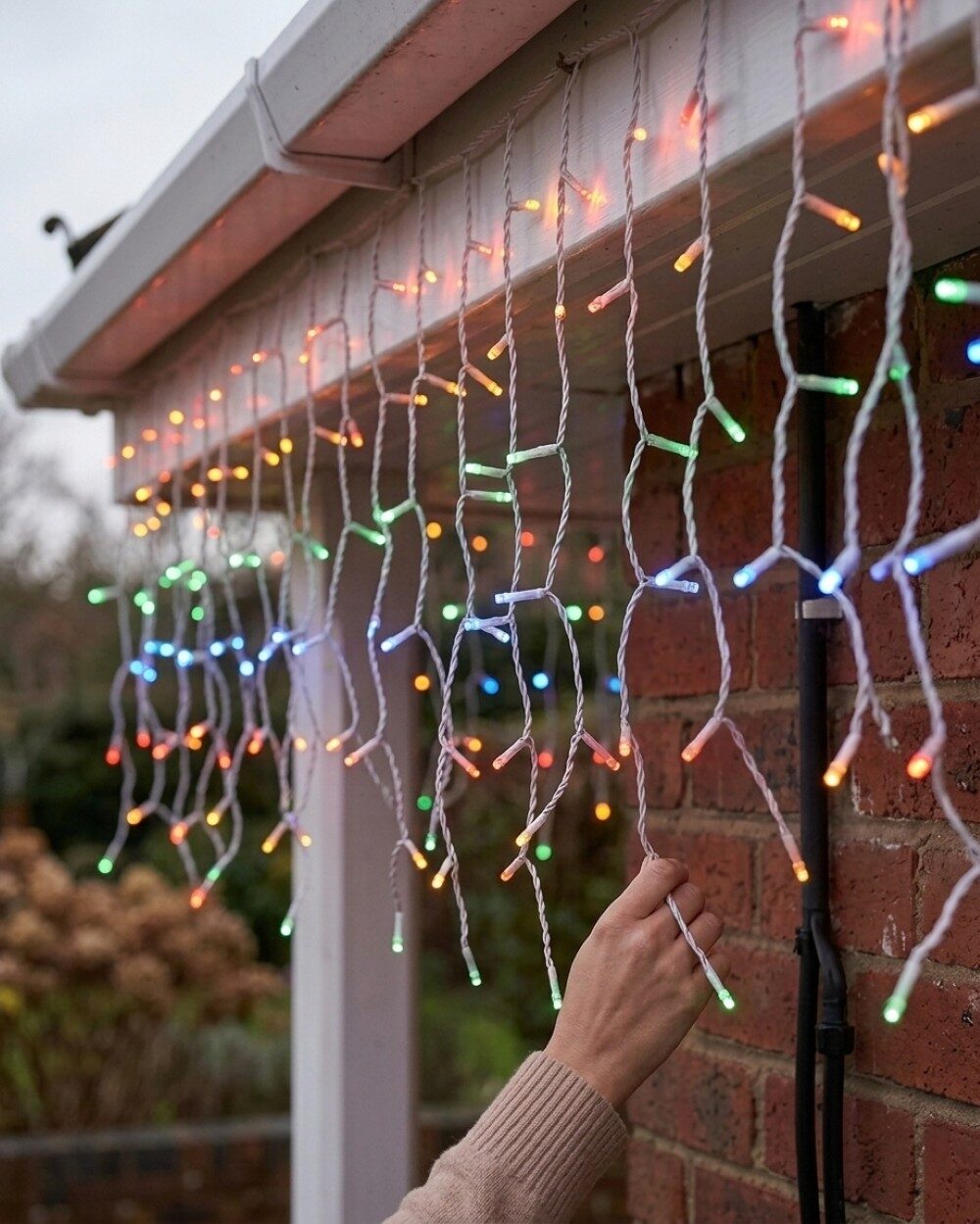1660 Multi Colour LED Icicle String Lights 8 Function With Timer | 50m — image 4