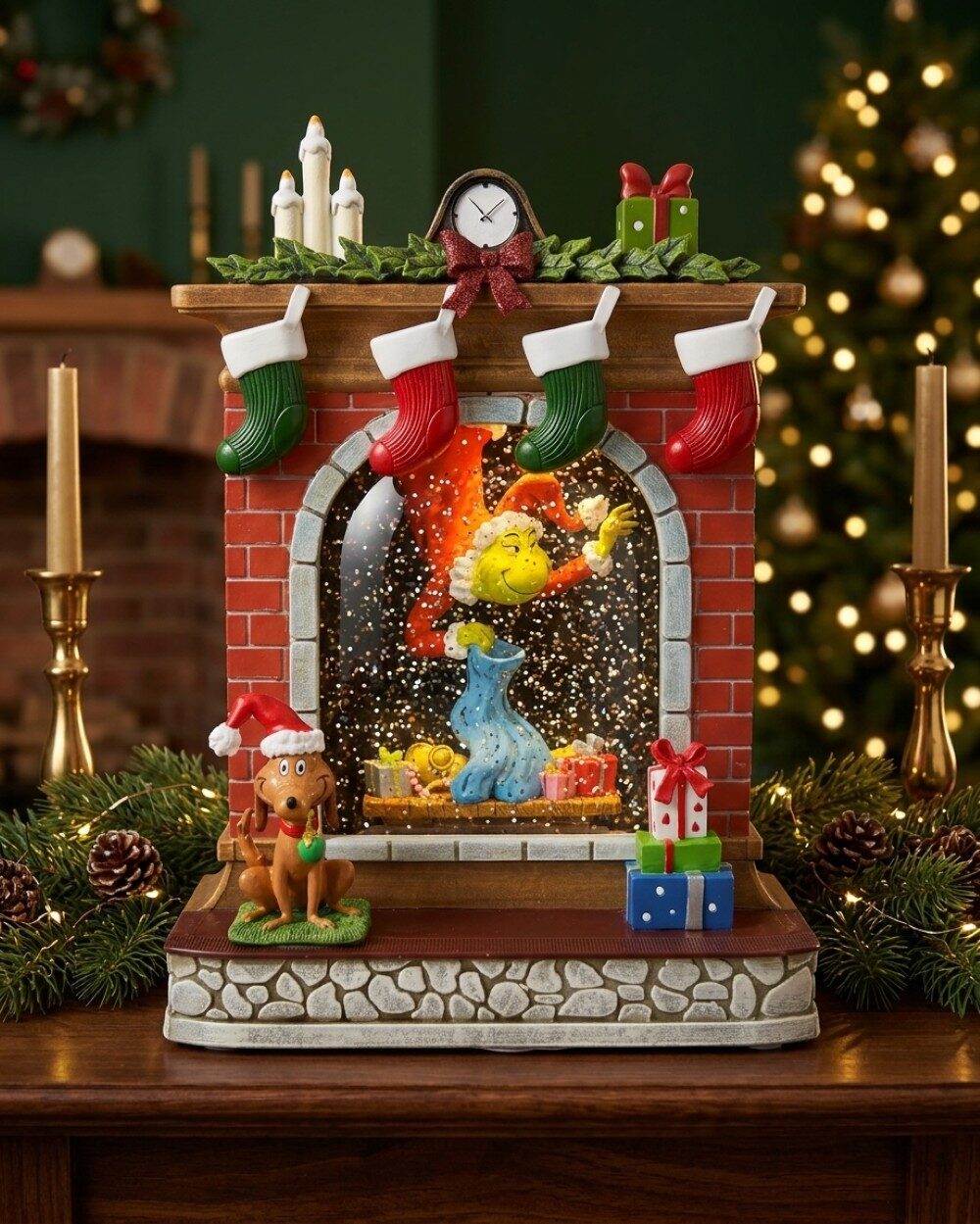Dr. Seuss Grinch Fireplace Large LED Christmas Snow Globe Lantern | 25cm — image 2