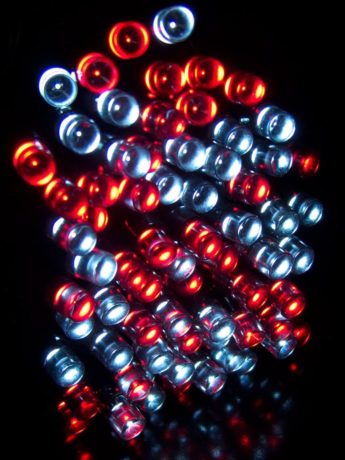 180 Red & Cool White LED Concave Bulb String Lights - 9m