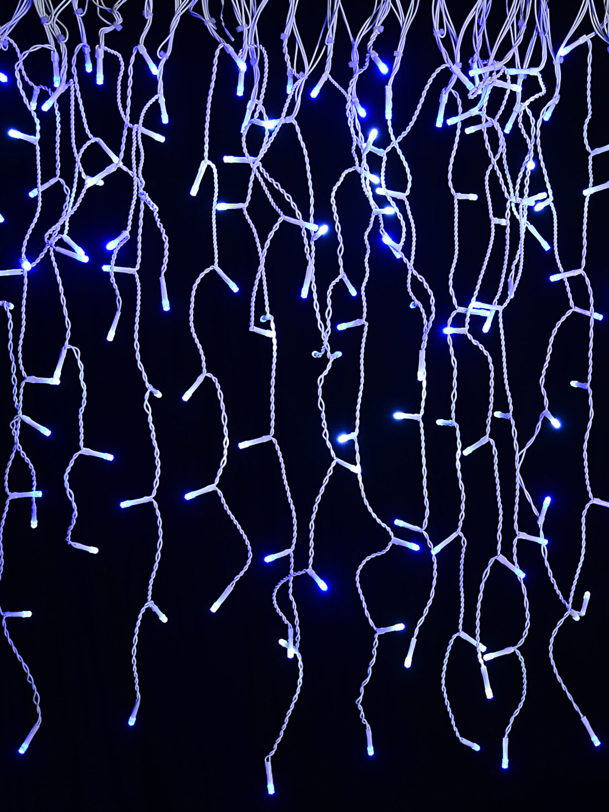 1660 Blue & Cool White LED Icicle String Lights 8 Function With Timer | 50m