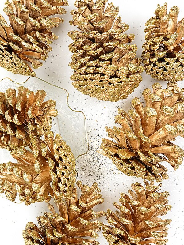 Natural Large Gold Glittered Pinecones | 200g