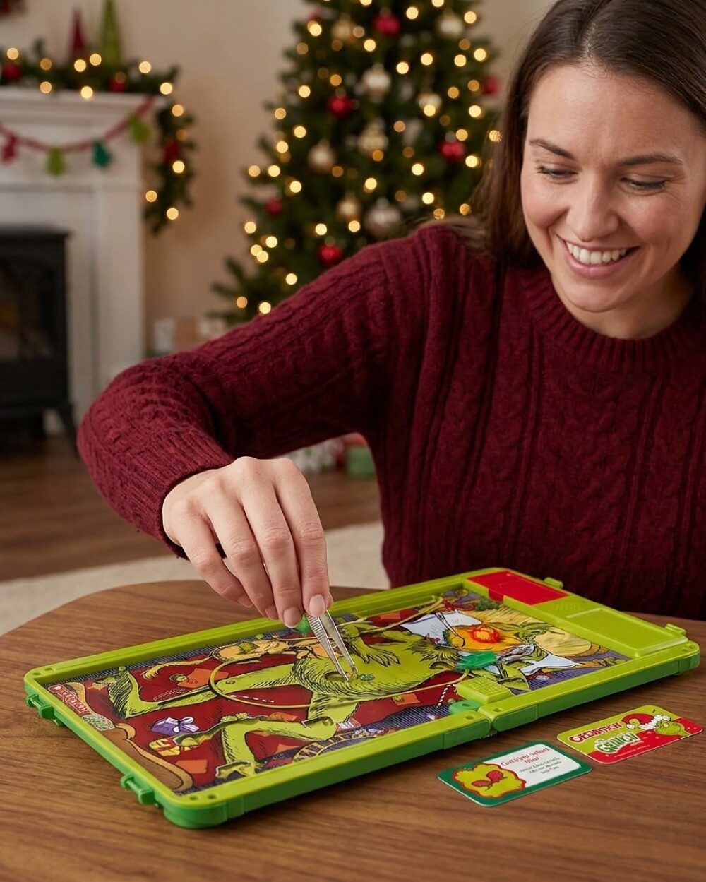 Official Hasbro Operation The Grinch Edition Game | Electronic Board Game — image 3
